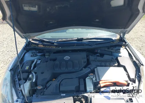 2011 Nissan Altima Hybrid from USA, damaged, VIN 1N4CL2AP9BC166133